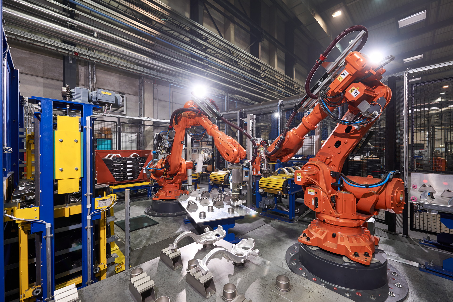 ABB Roboter bei Bharat Forge Aluminiumtechnik